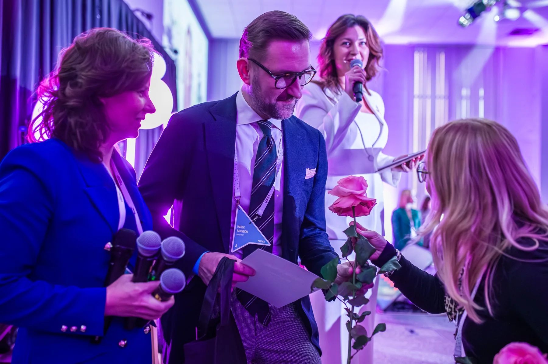 Moment na scenie podczas Konferencji GIRLBOSSKIE